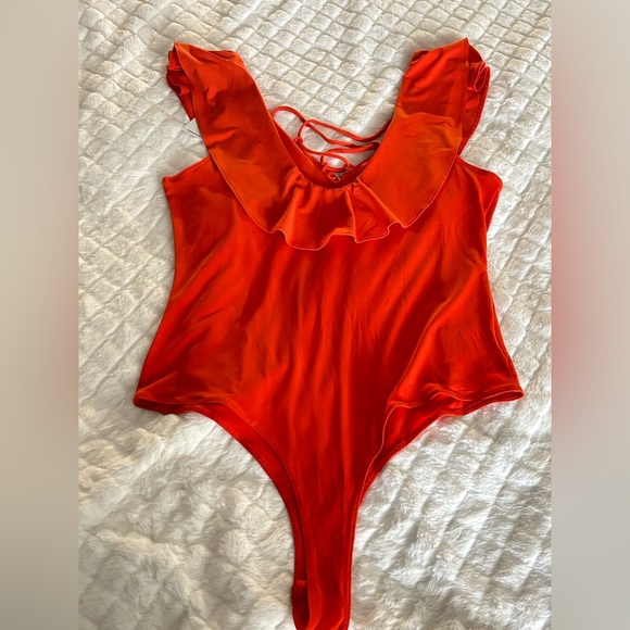 BCBGeneration Orange Bodysuit - Picture 4 of 11